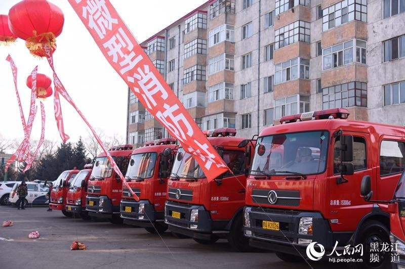 哈爾濱市東安街道里消防中隊定制2.2KW污水提升設(shè)備二套