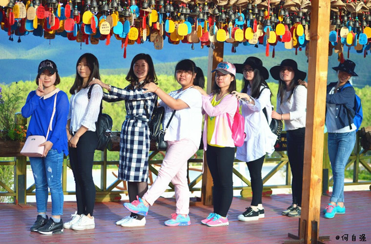 銷售冠軍團(tuán)隊麗江旅游